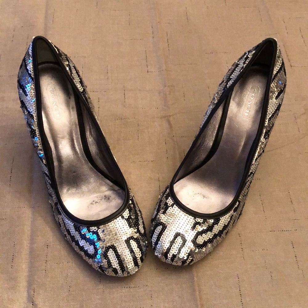 Coach wedge shoes size 8